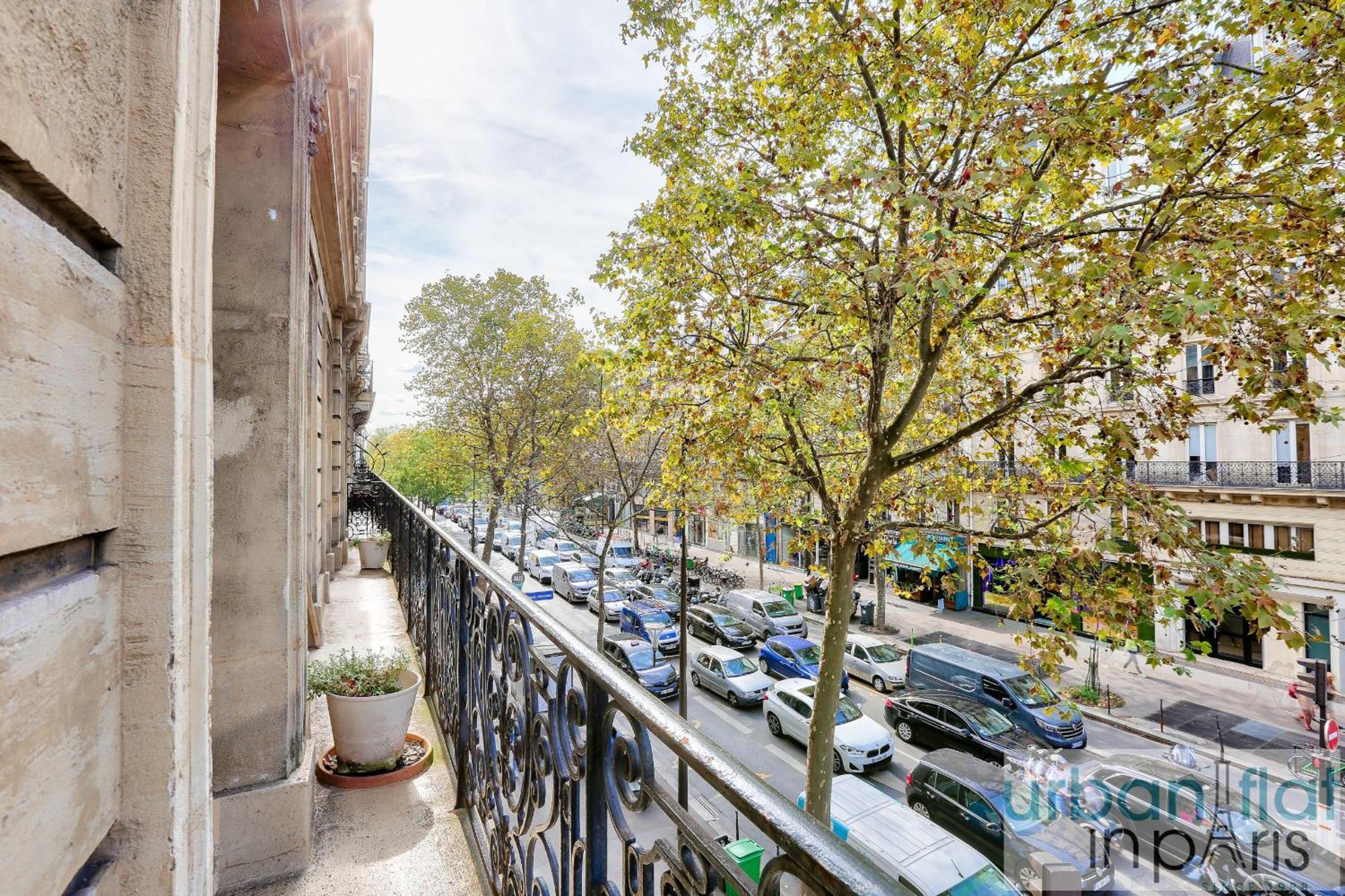 60-Luxury Parisian Home Sebastopol Екстер'єр фото